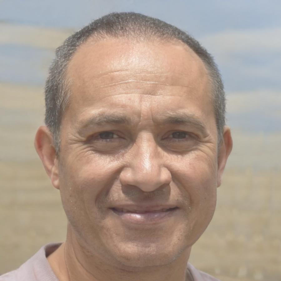 Retrato profesional de Diego Herrera